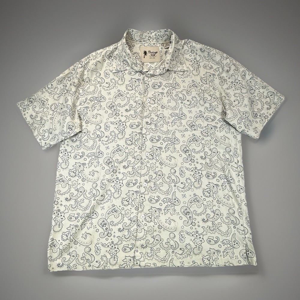 Vintage Silk Mens 2XL Silk Abstract Paisley Button Up Shirt Short Sleeve Cream